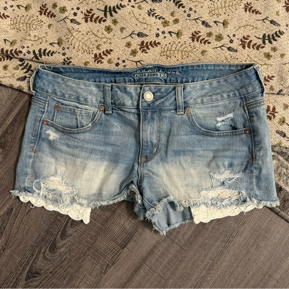 American Eagle Stretch Shortie Shorts Size 10